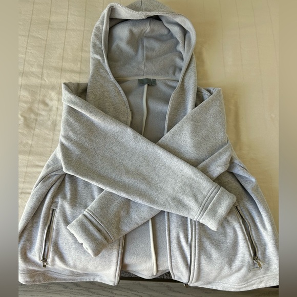 Athleta Light Gray Fleece Jacket - Picture 7 of 8